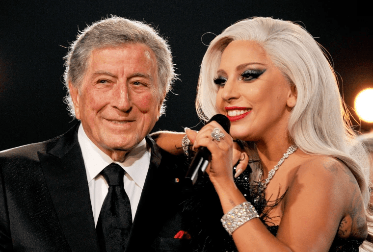 Tony Bennett, dies at age 96.